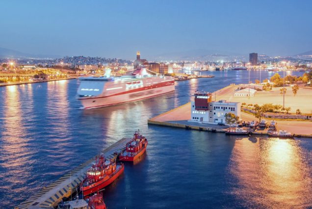 piraeus port
