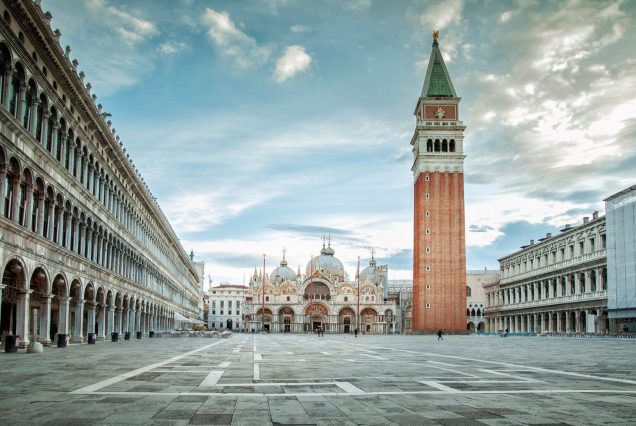 venice italy piazza san marco st mark s square st mark s bas